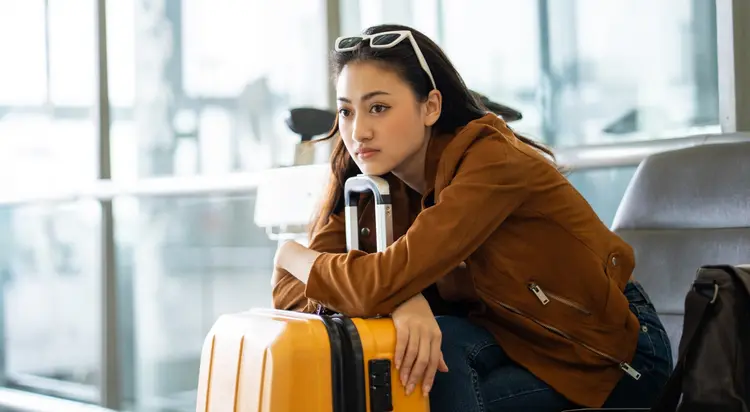 Assurance annulation de voyage : quoi faire lors d’un avis public